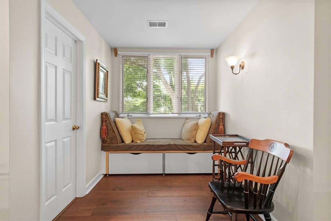 316 Beaver St. 402