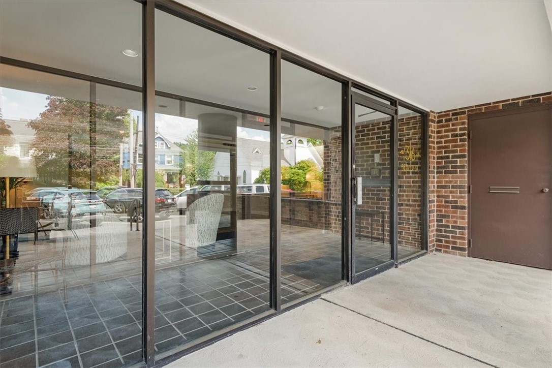 316 Beaver St. 402