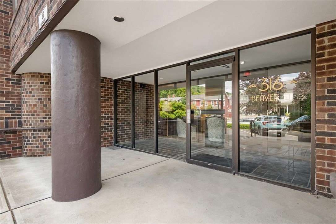 316 Beaver St. 402