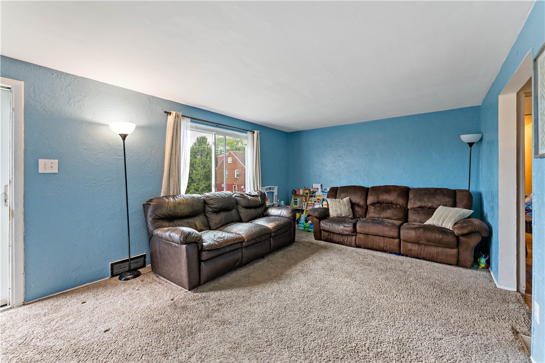 3905 Middleboro Rd