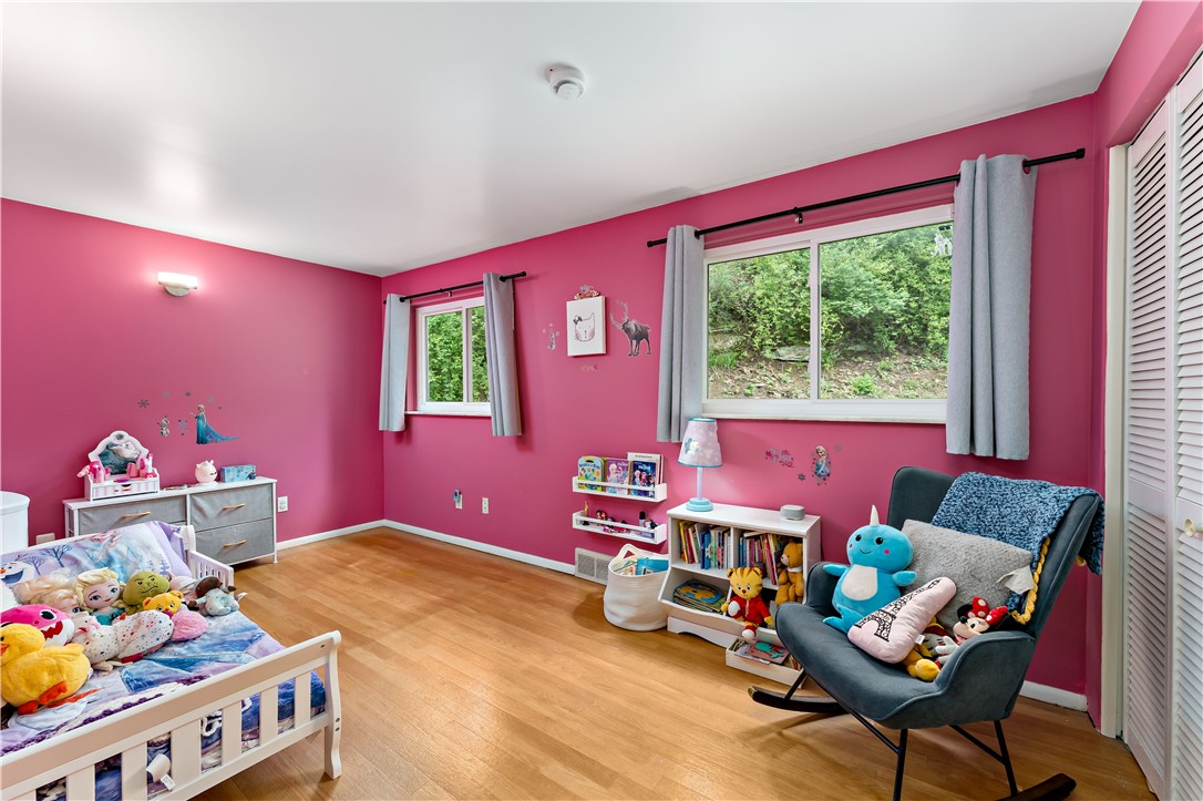 3905 Middleboro Rd