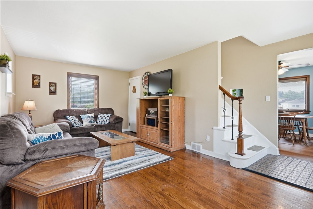 3905 Mount Troy Rd