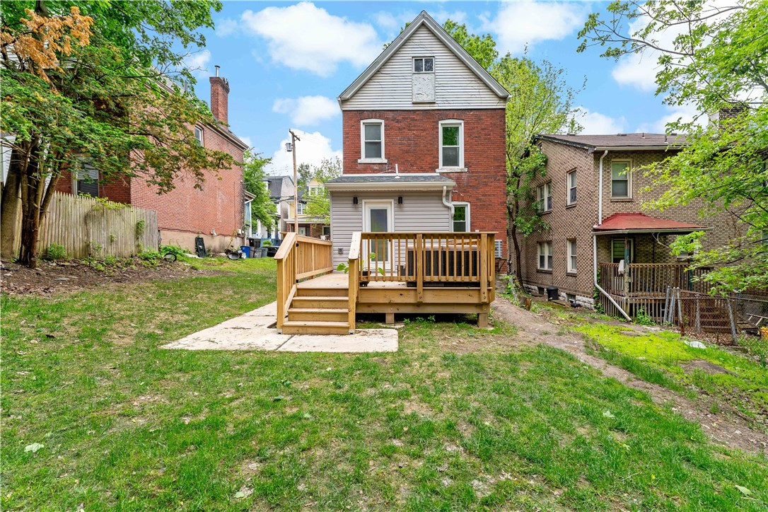 418 N Graham St