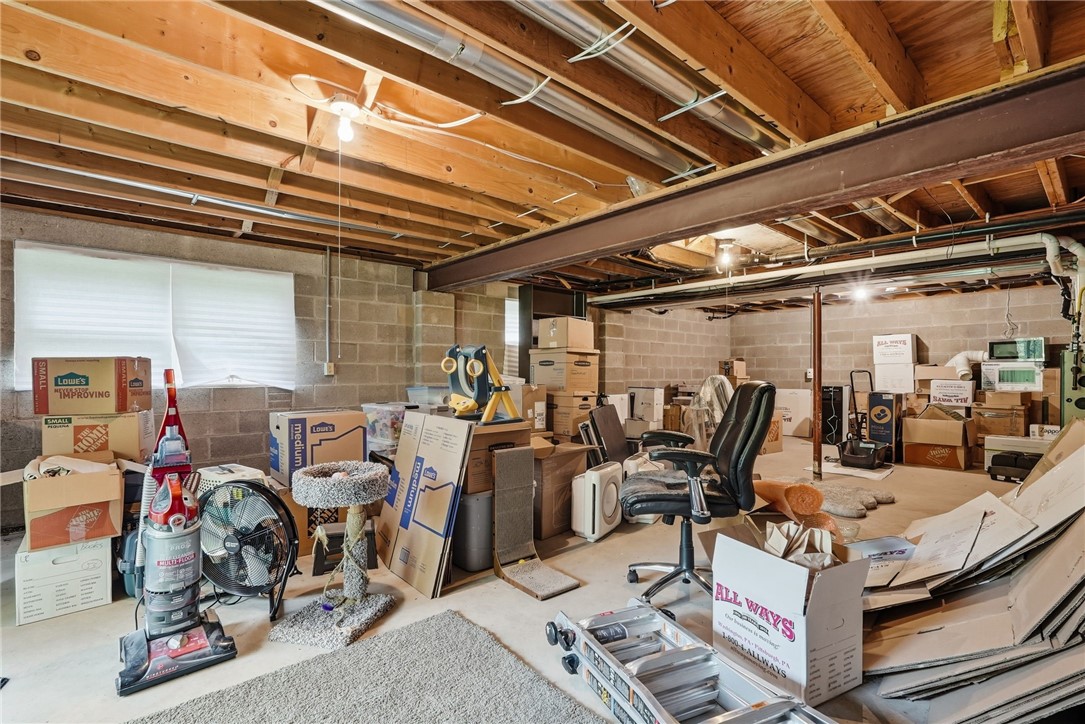 711 Woodland Dr