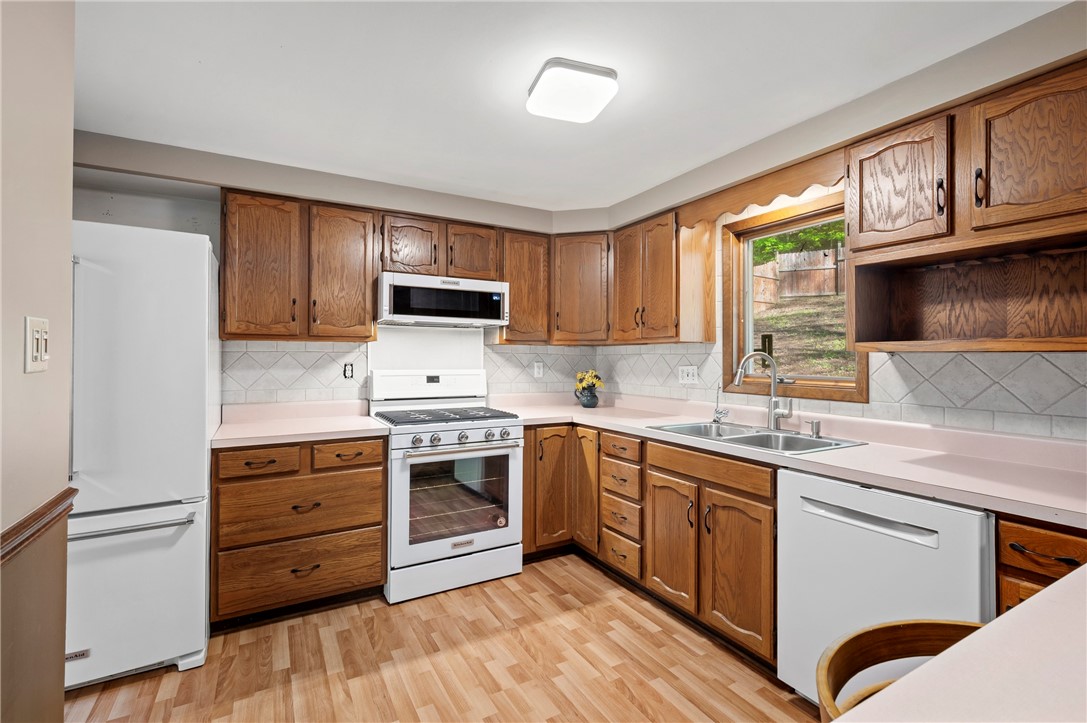 858 Bocktown Rd