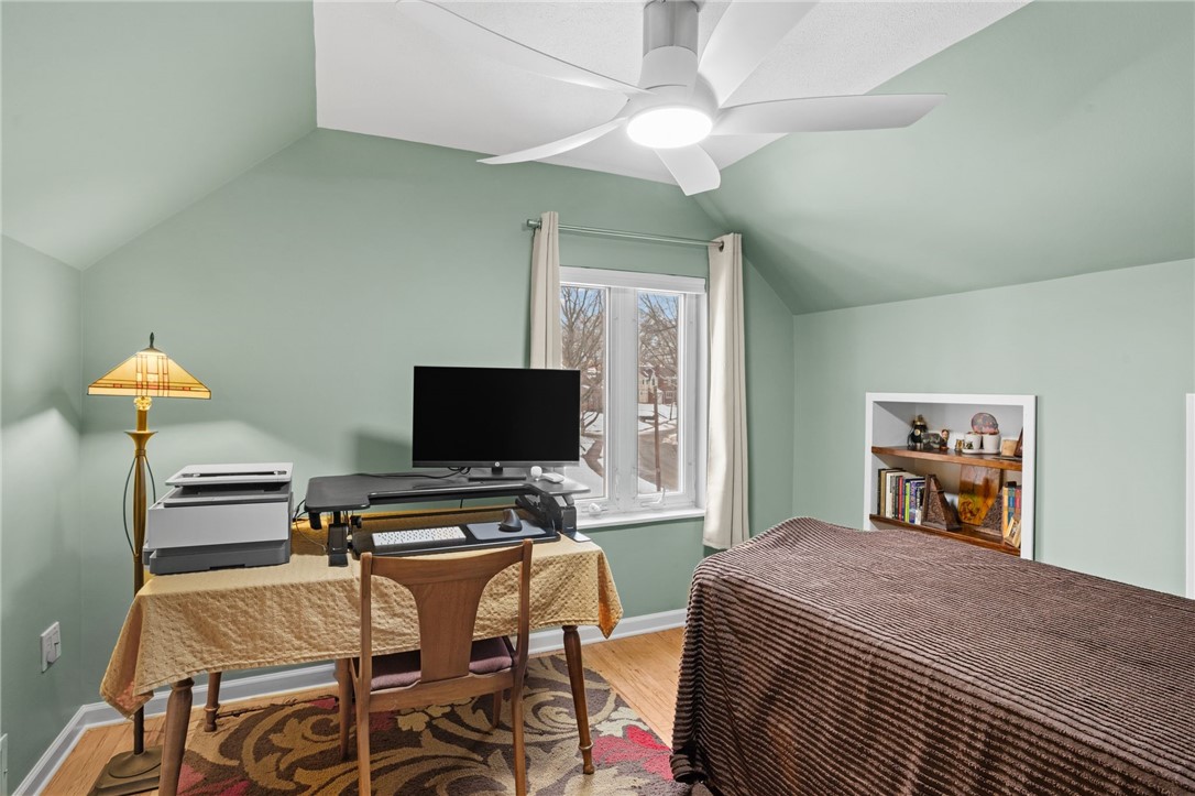 1049 Windermere Dr.