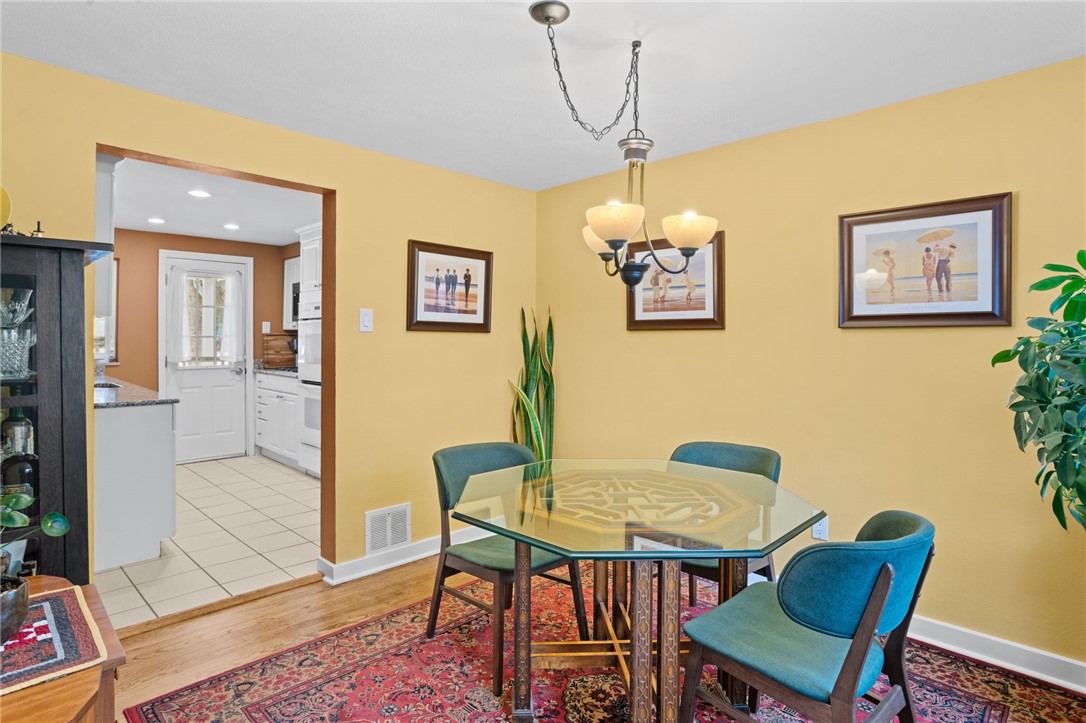 1049 Windermere Dr.