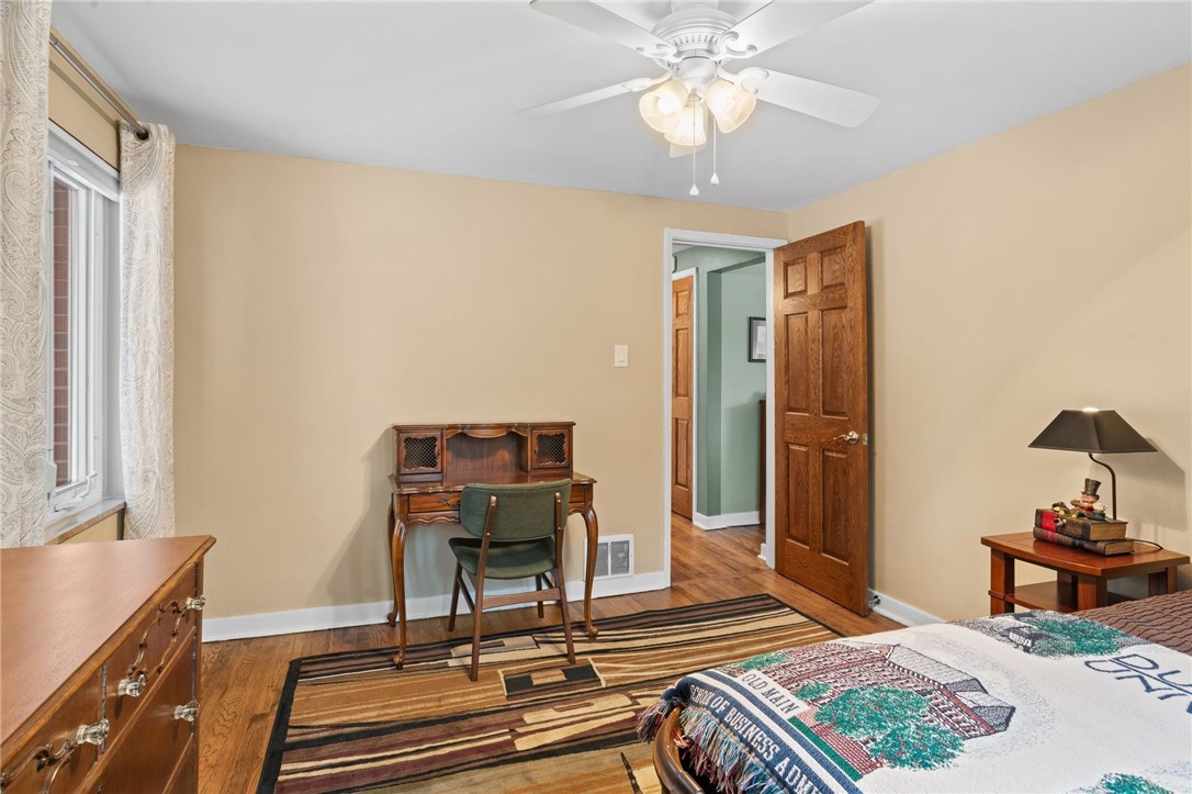 1049 Windermere Dr.