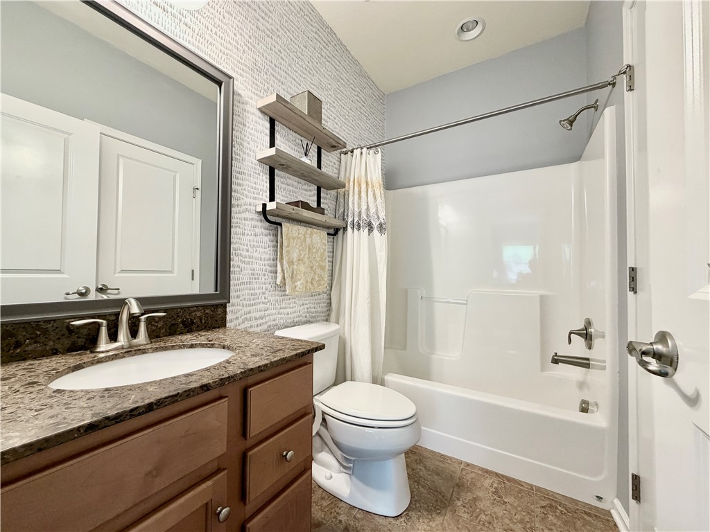 222 Overlook Dr