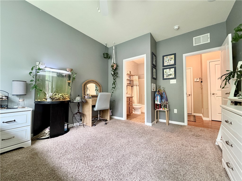 222 Overlook Dr