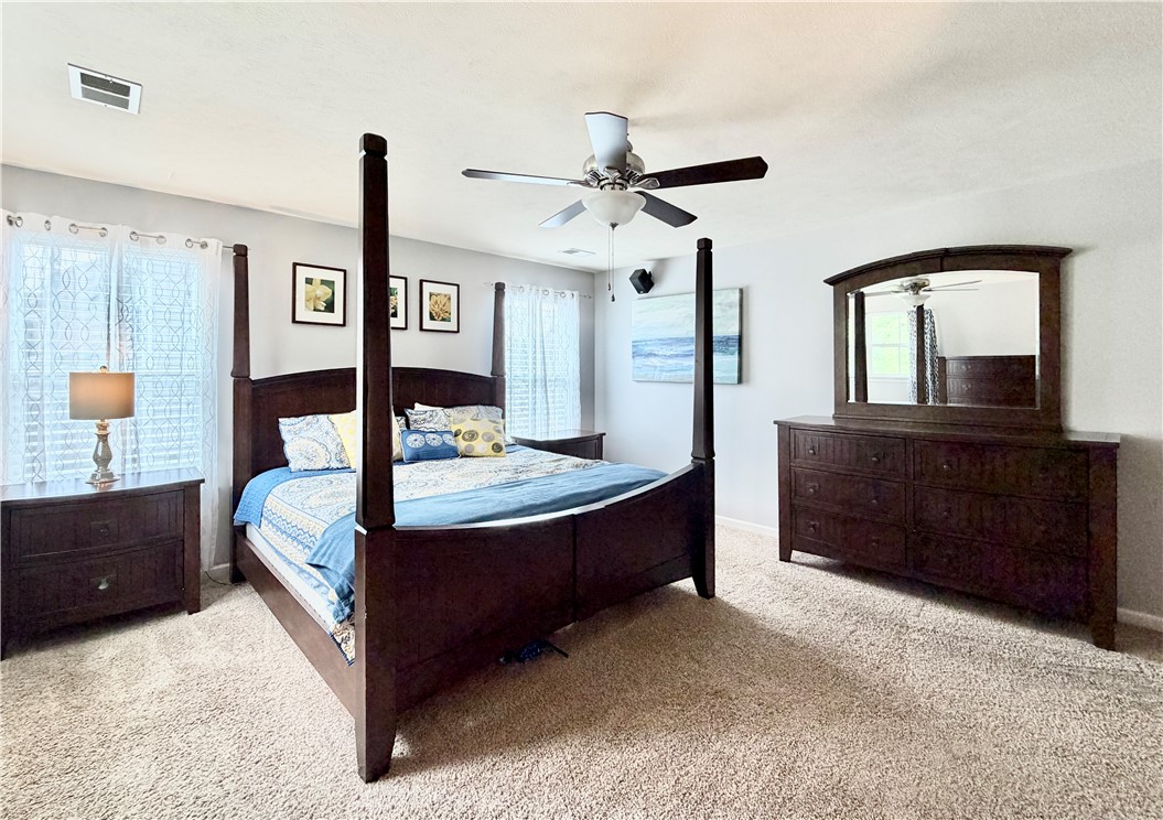 222 Overlook Dr