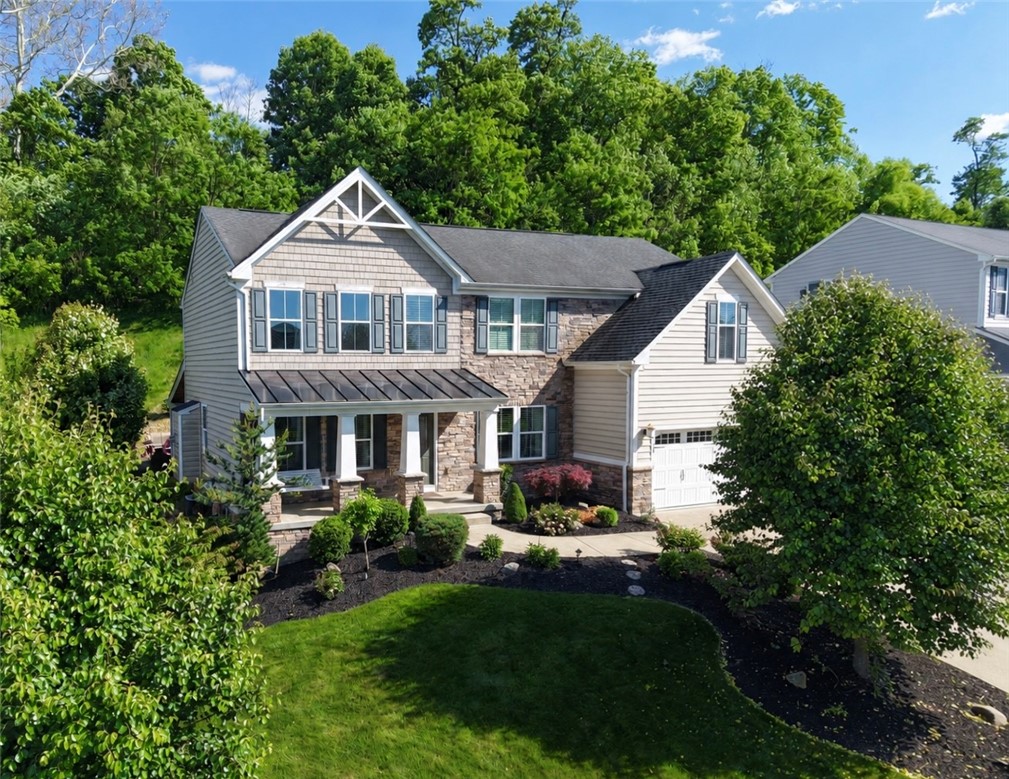 222 Overlook Dr