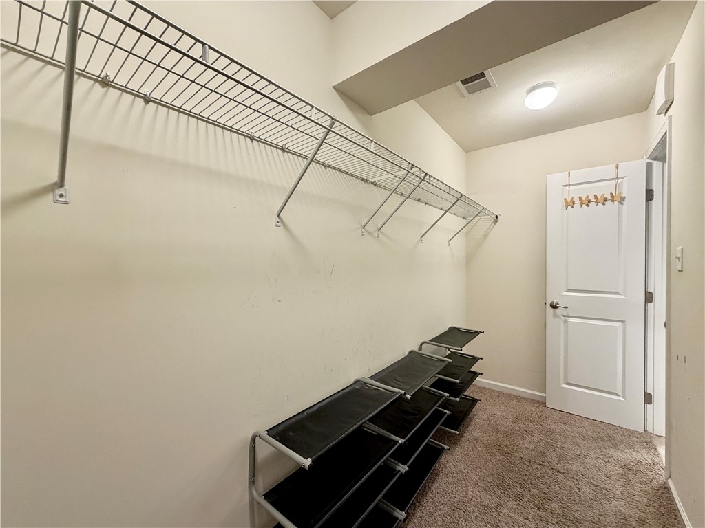 222 Overlook Dr