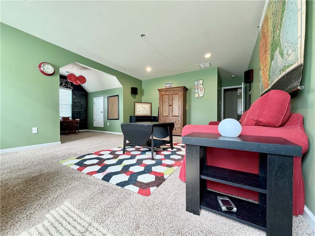 222 Overlook Dr