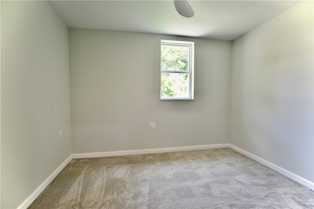 428 Donna St