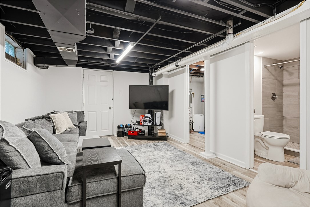 139 Poplar Dr