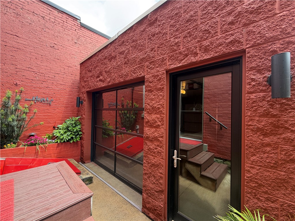 1218 Brighton Rd