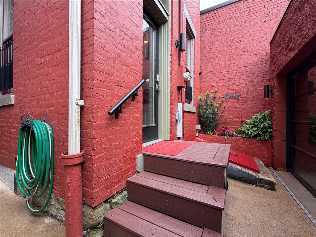 1218 Brighton Rd