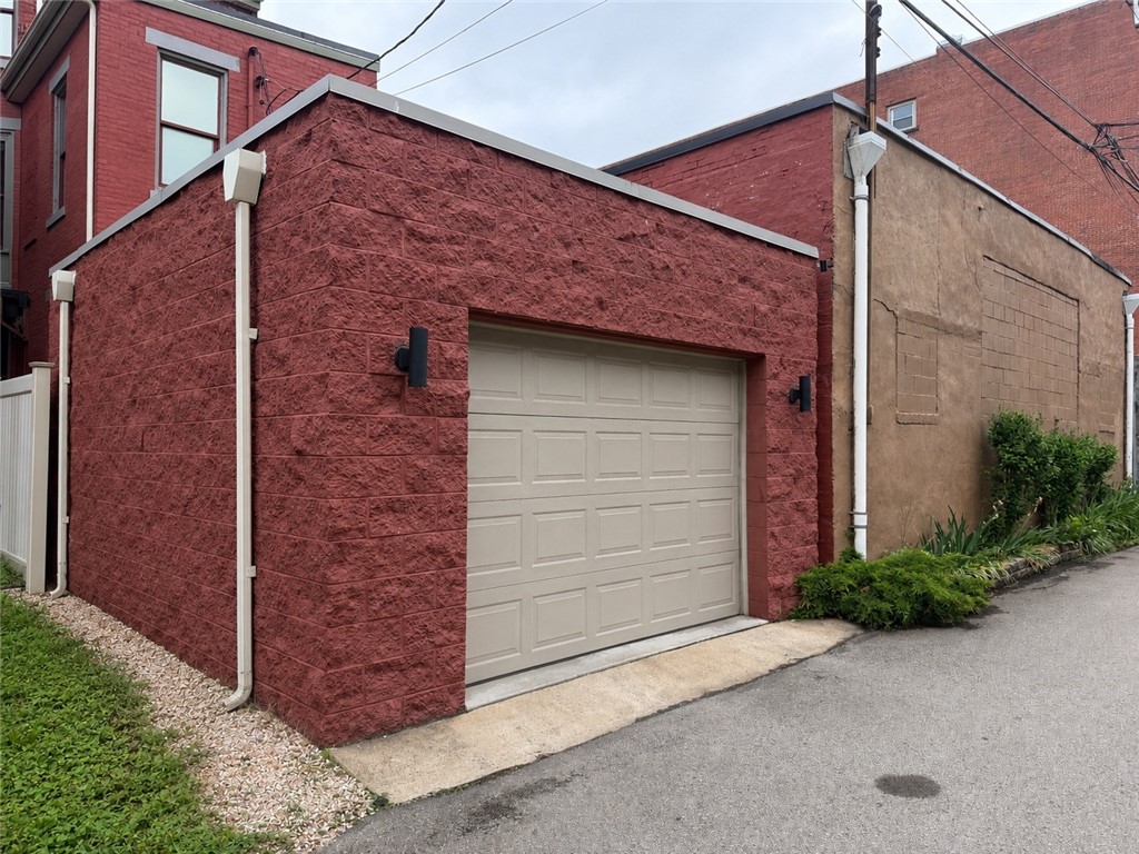 1218 Brighton Rd