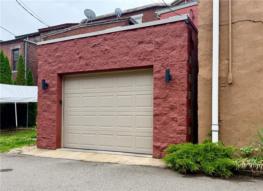 1218 Brighton Rd