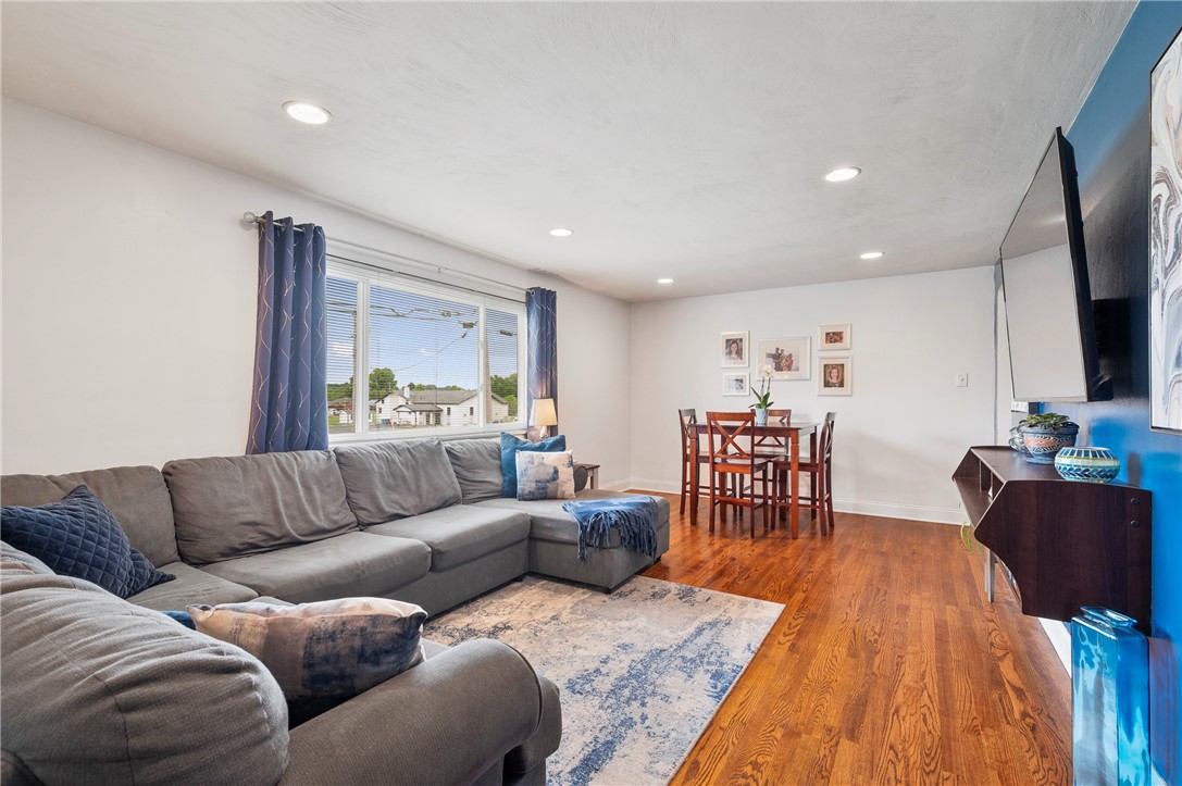 2739 Iowa Drive