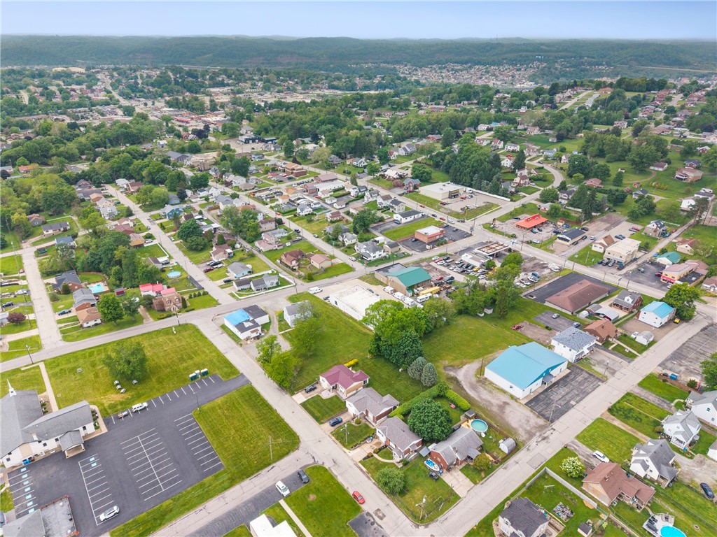 2739 Iowa Drive