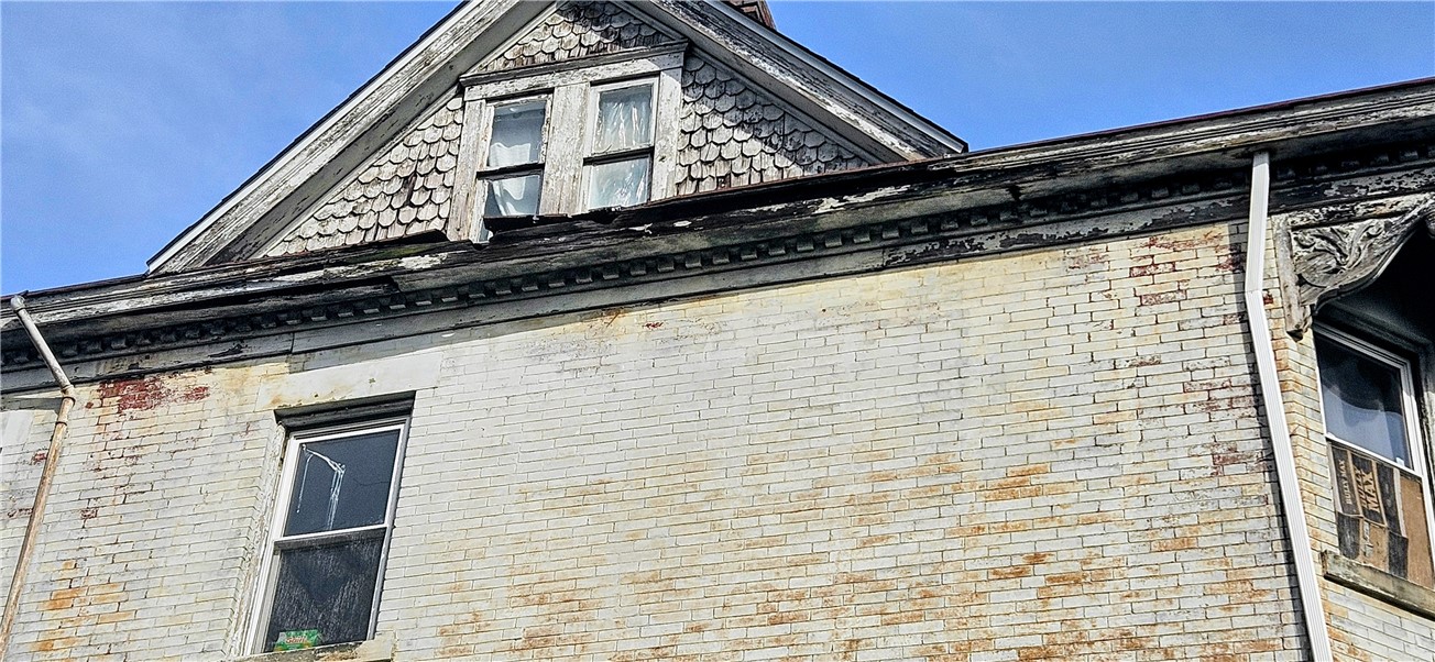 53 Carrick Ave