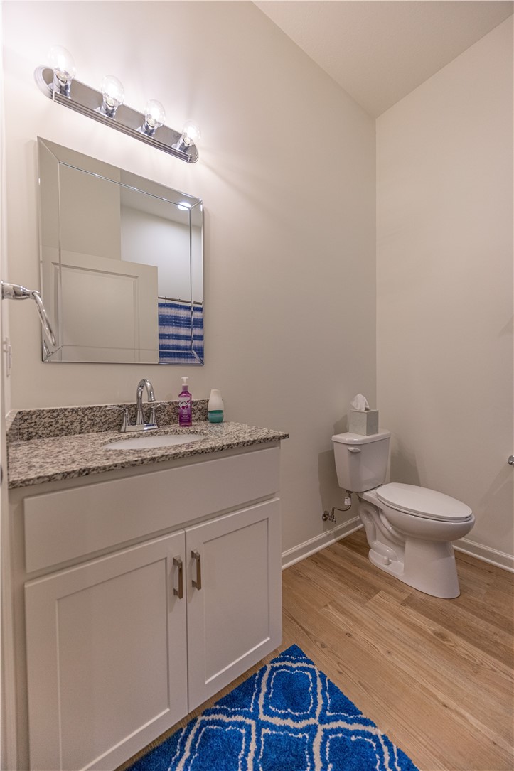906 Valentina Ln 65