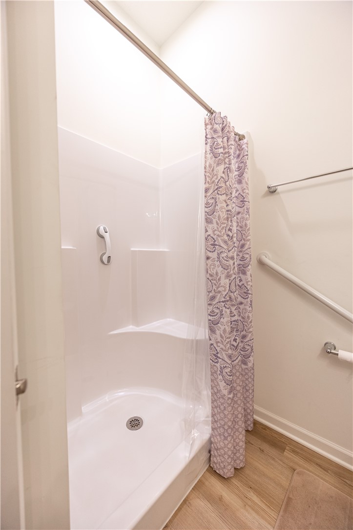 906 Valentina Ln 65