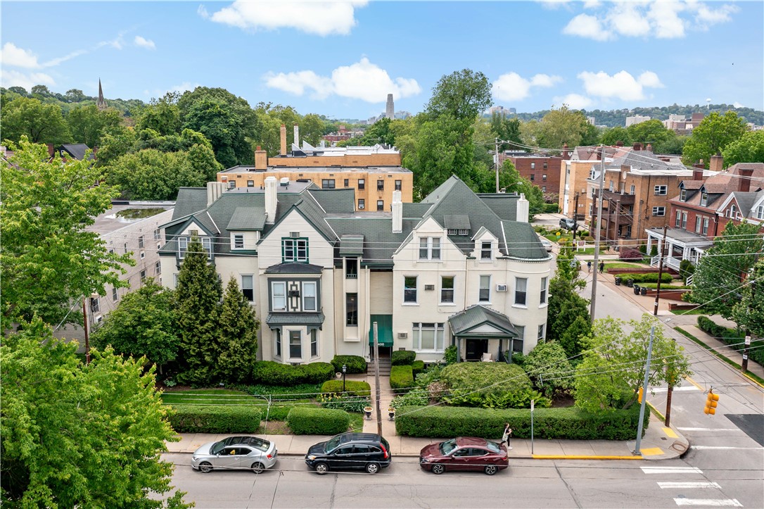 400 S Highland Ave 10
