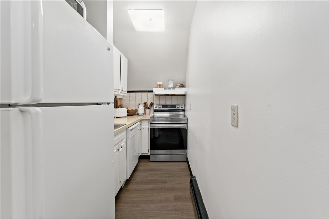 400 S Highland Ave 10