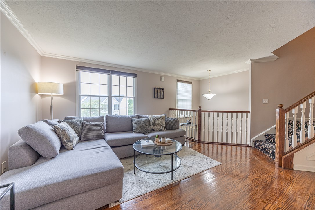 101 Castle View Dr