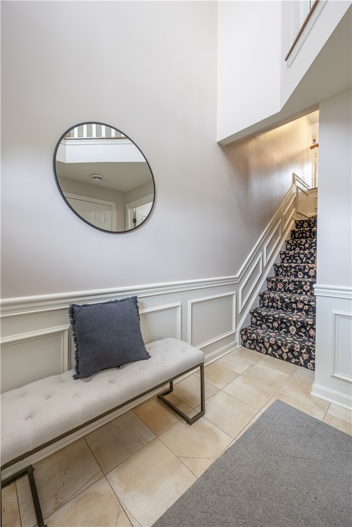 101 Castle View Dr