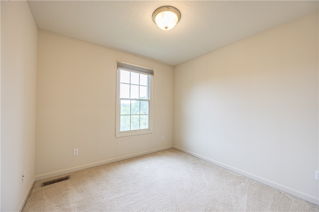 101 Castle View Dr