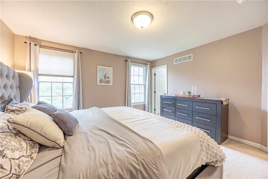 101 Castle View Dr
