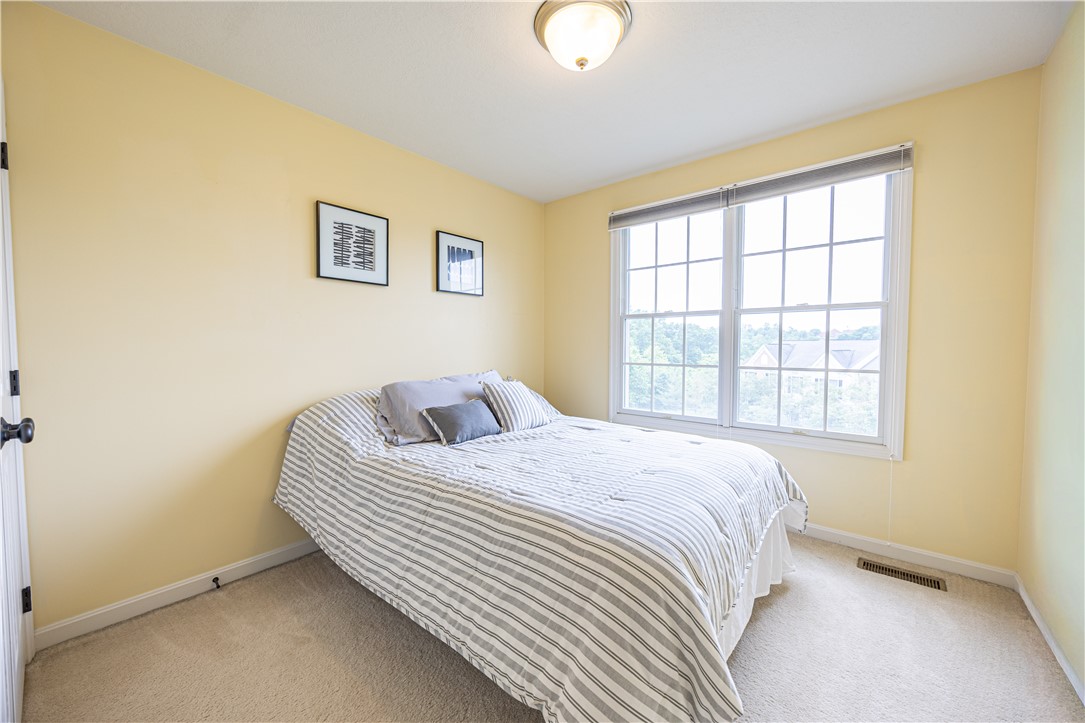 101 Castle View Dr