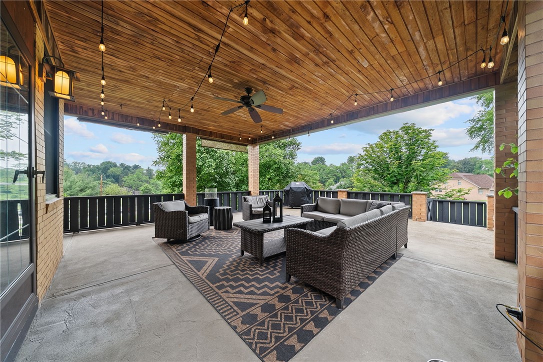 243 Churchill Rd