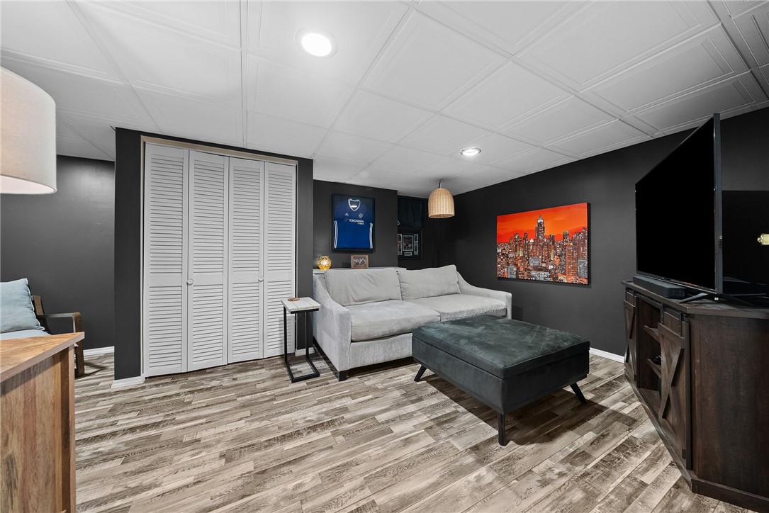 243 Churchill Rd