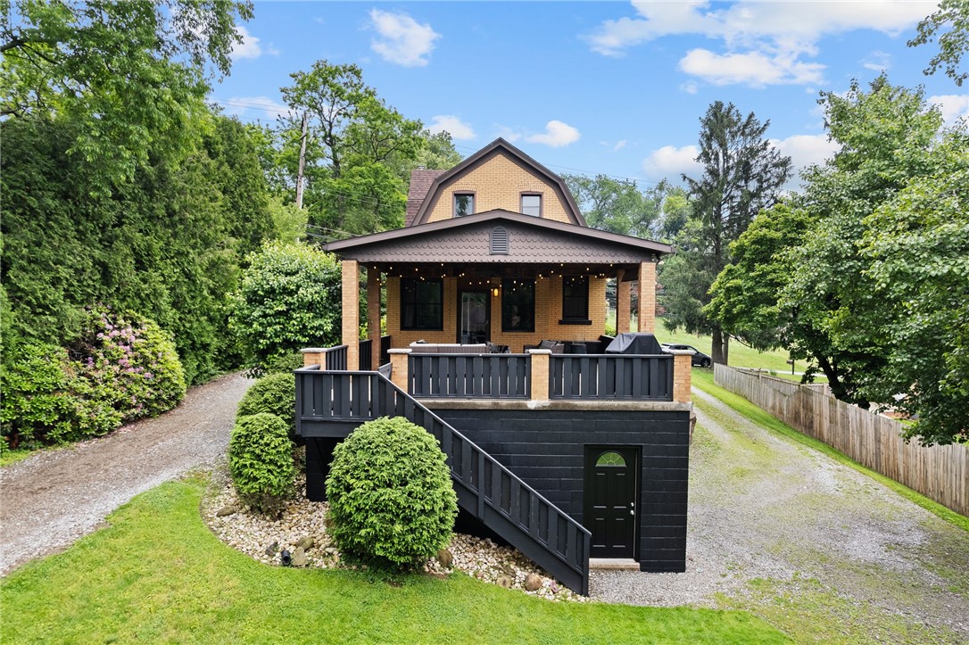 243 Churchill Rd