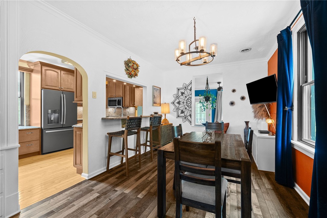 243 Churchill Rd