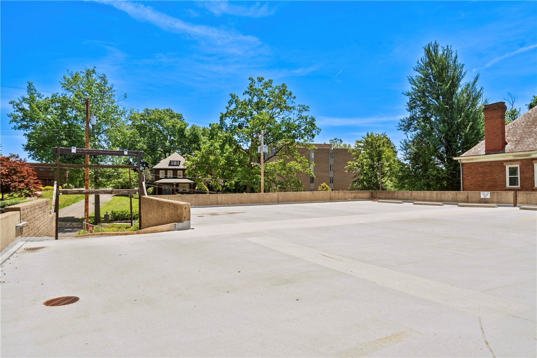 227 S Home Ave 602