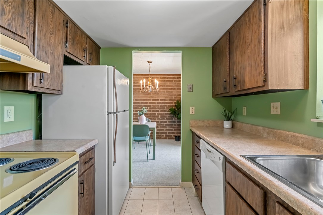 227 S Home Ave 602