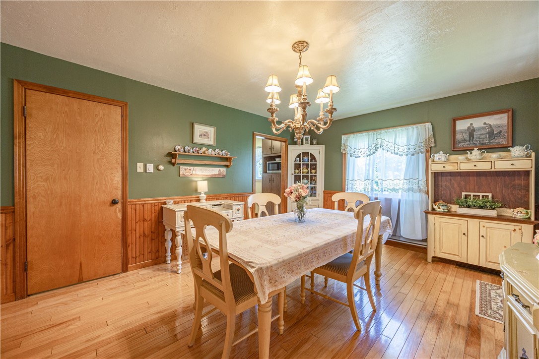 150 Maple Dr