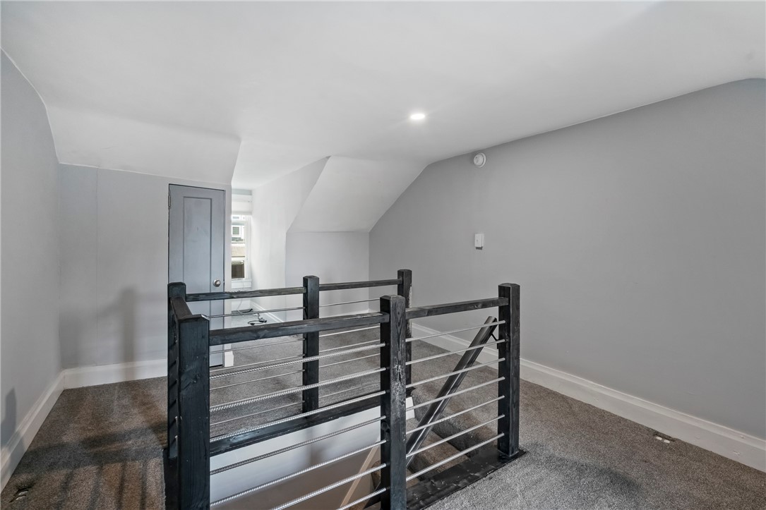 162 Locarna Way