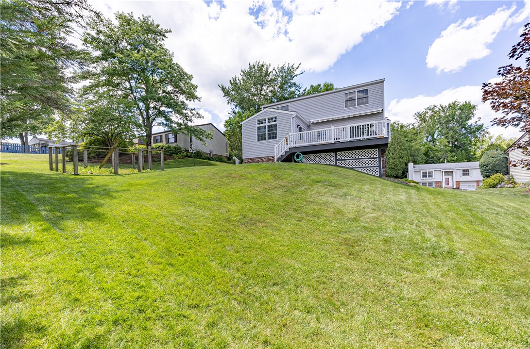 39 Forest Glen Dr
