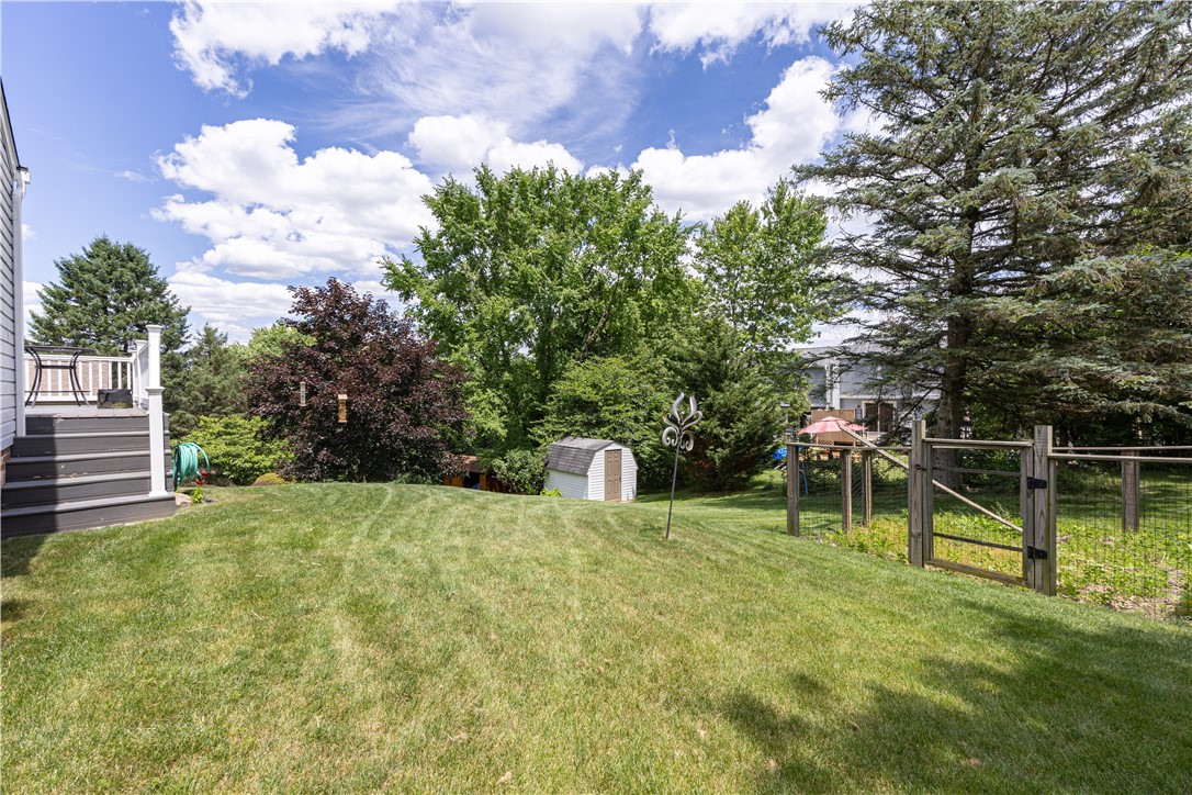 39 Forest Glen Dr