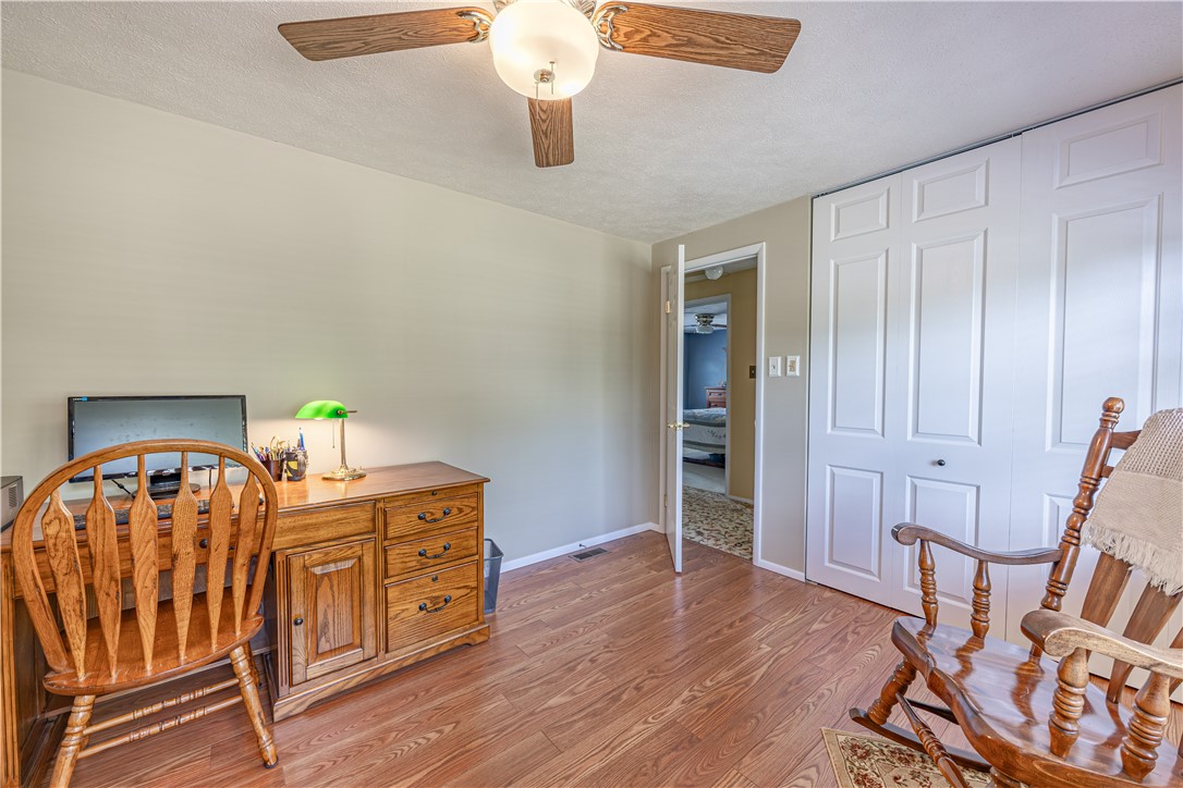 39 Forest Glen Dr