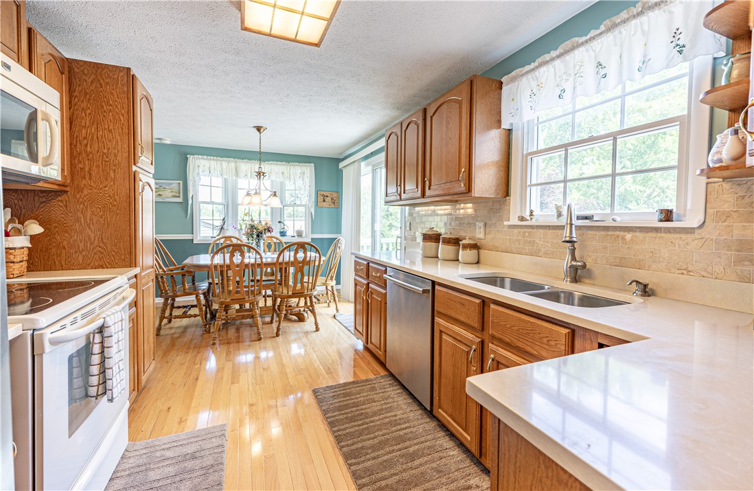 39 Forest Glen Dr