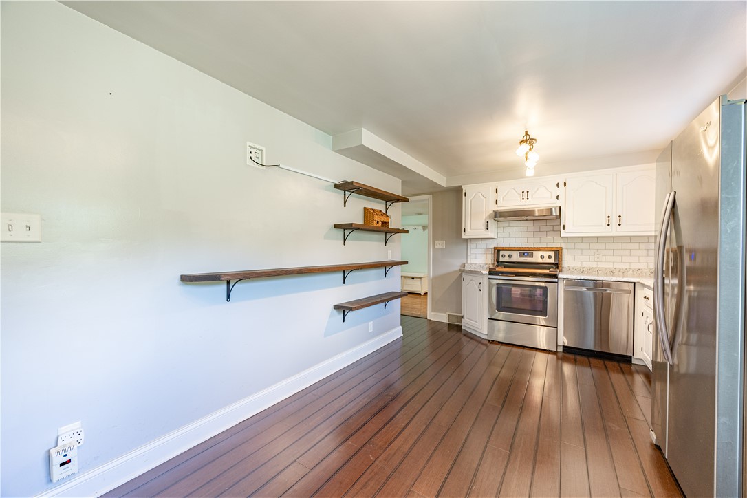 156 Mclaughlin Dr