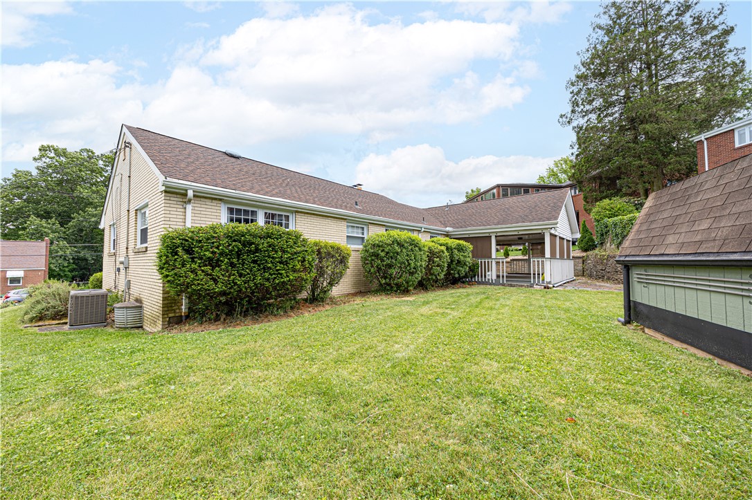 156 Mclaughlin Dr